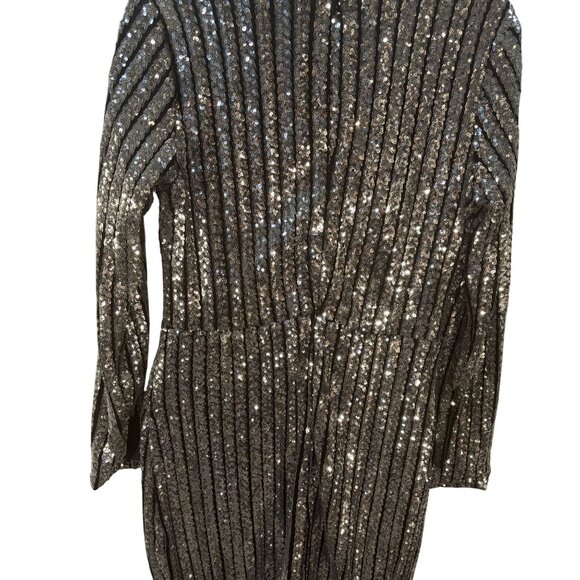 Silver Sequin Long Sleeve Mini Dress With Deep V-Neck Wrap Design & Stretch Wais - Picture 3 of 12